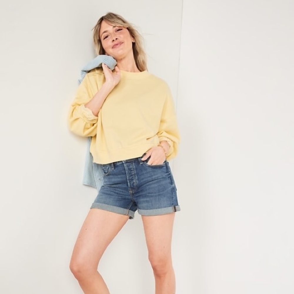 High waisted denim shorts